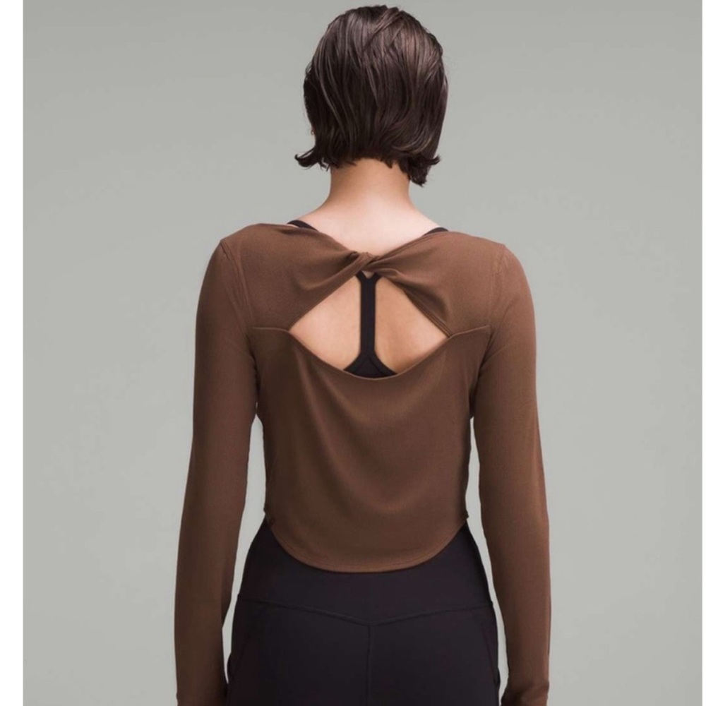 lululemon Ribbed Modal Silk Twist-Back Yoga LS Color JAVA Size 4